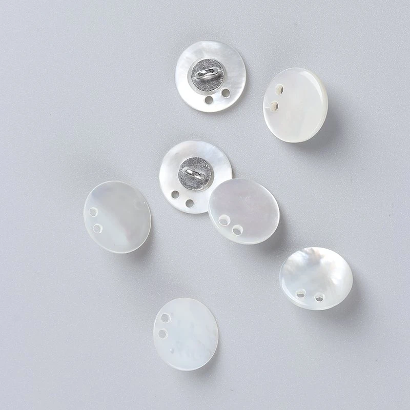 Natural White Shank Shell Button